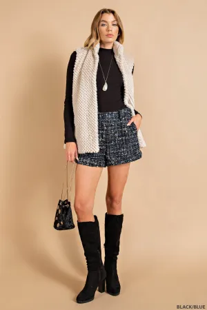 BOUCLE SHORTS