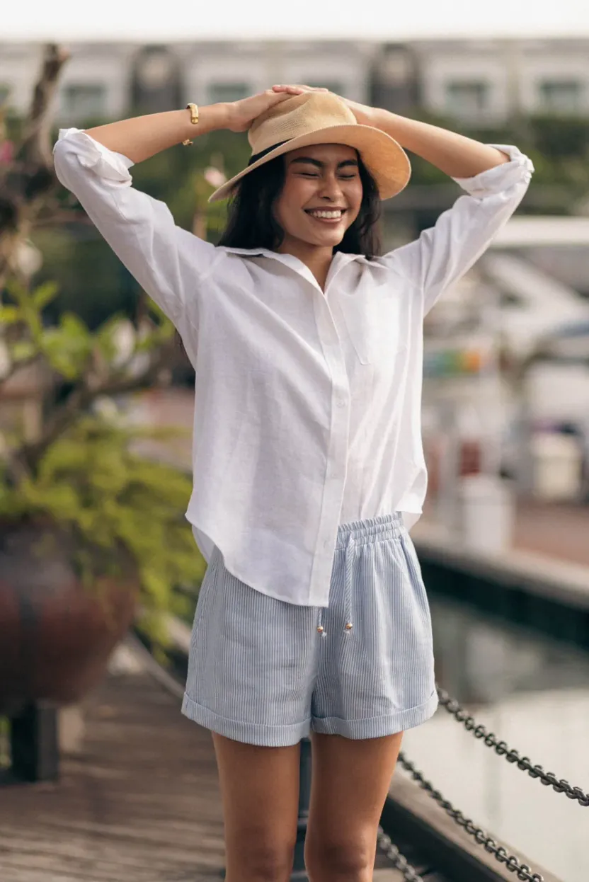 Classic Linen Shorts in Pinstripe