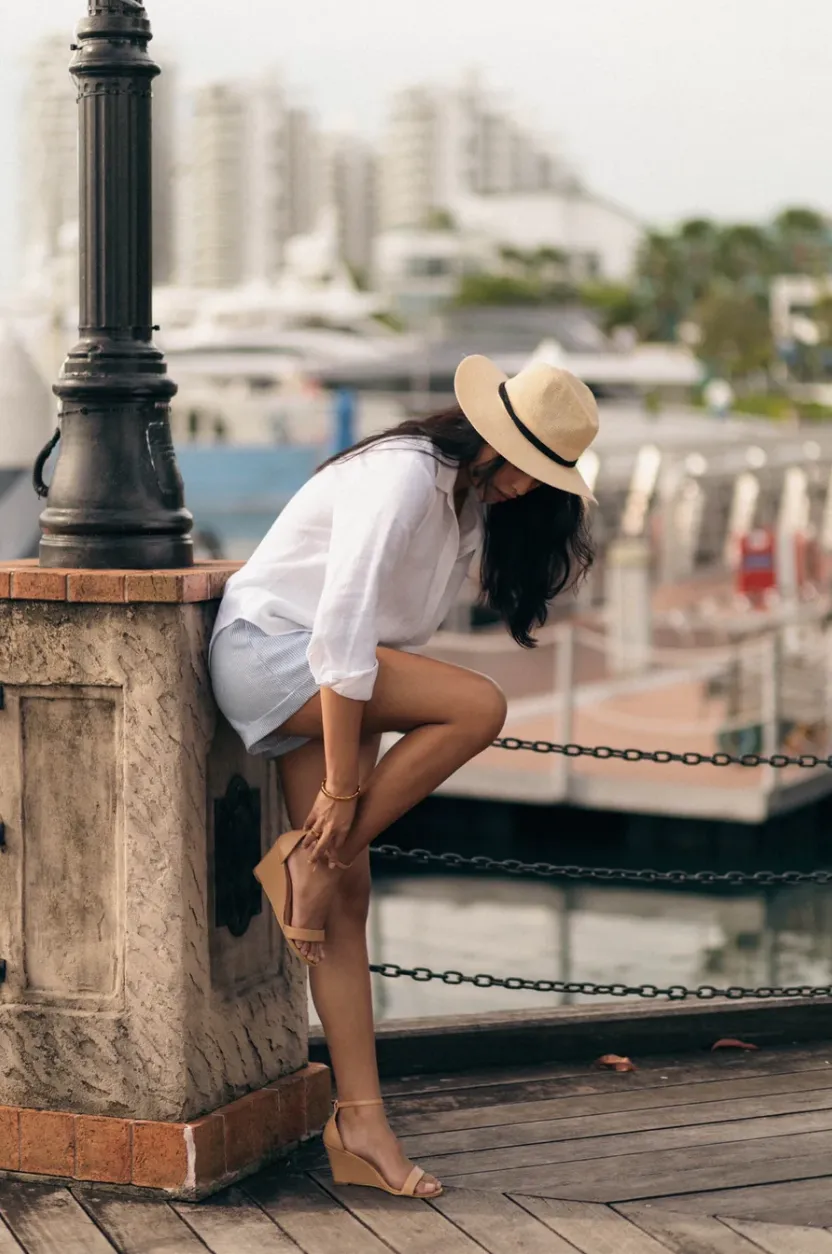 Classic Linen Shorts in Pinstripe