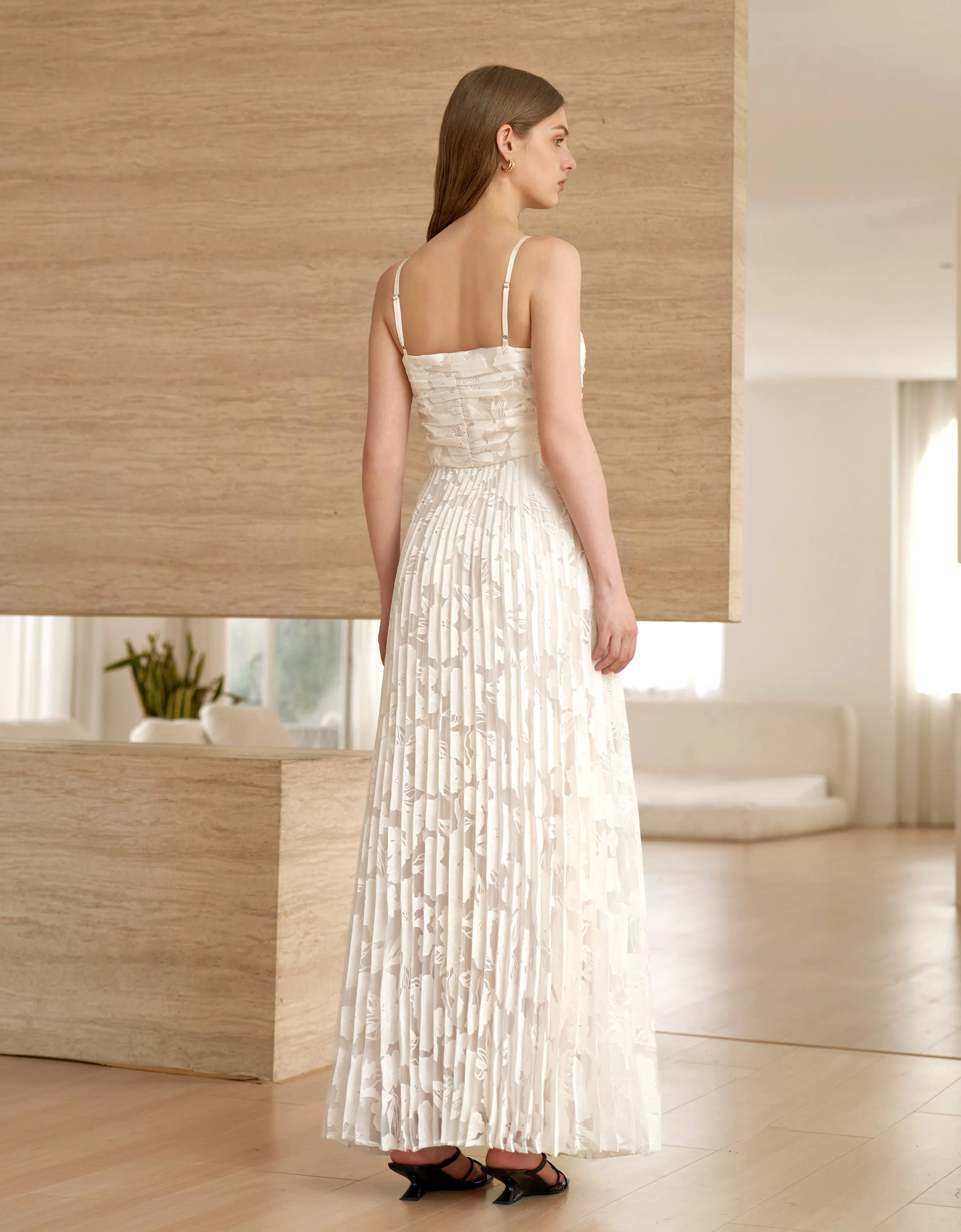 Floral Pattern Mesh Pleated Dress