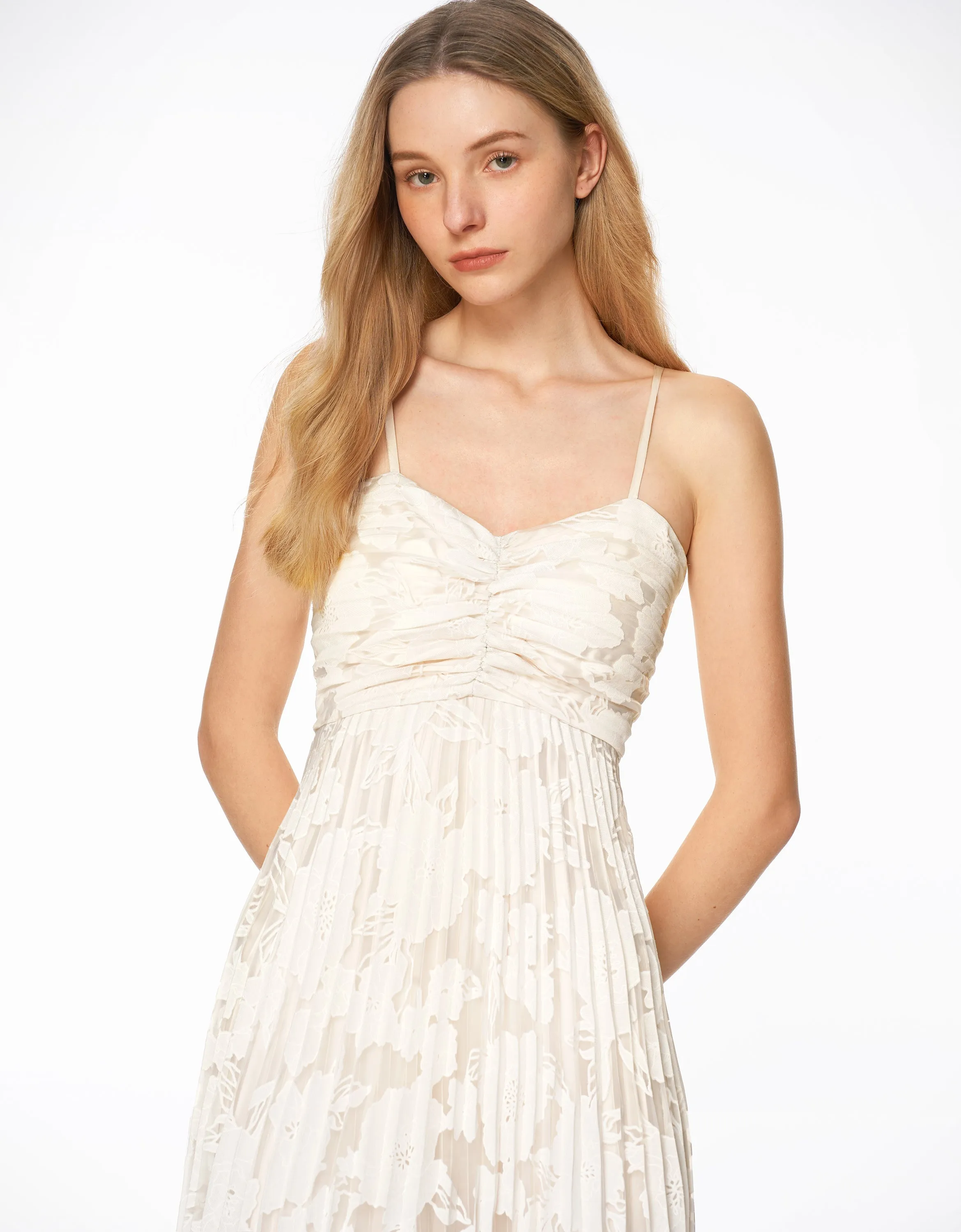 Floral Pattern Mesh Pleated Dress