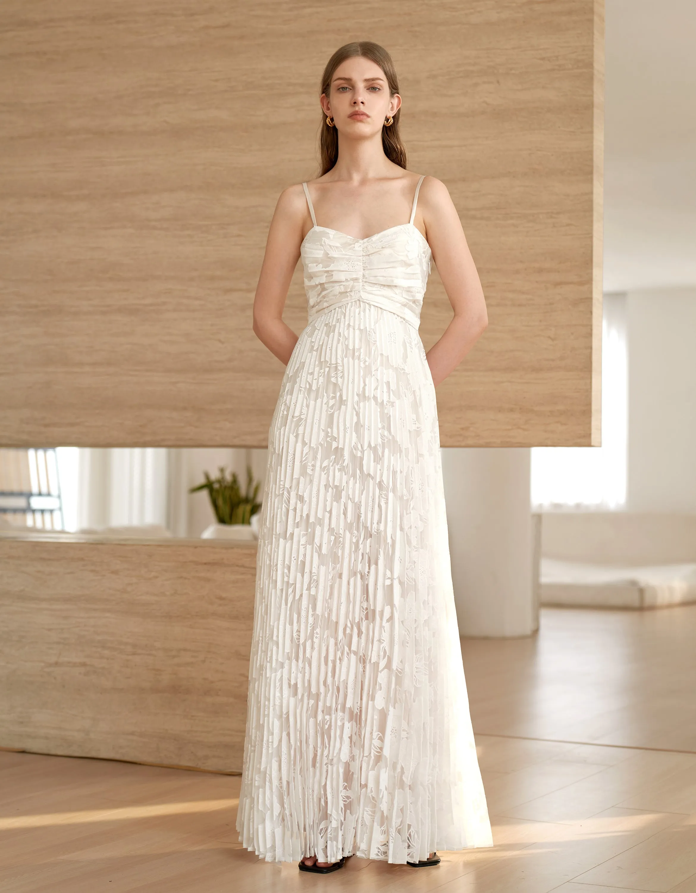 Floral Pattern Mesh Pleated Dress
