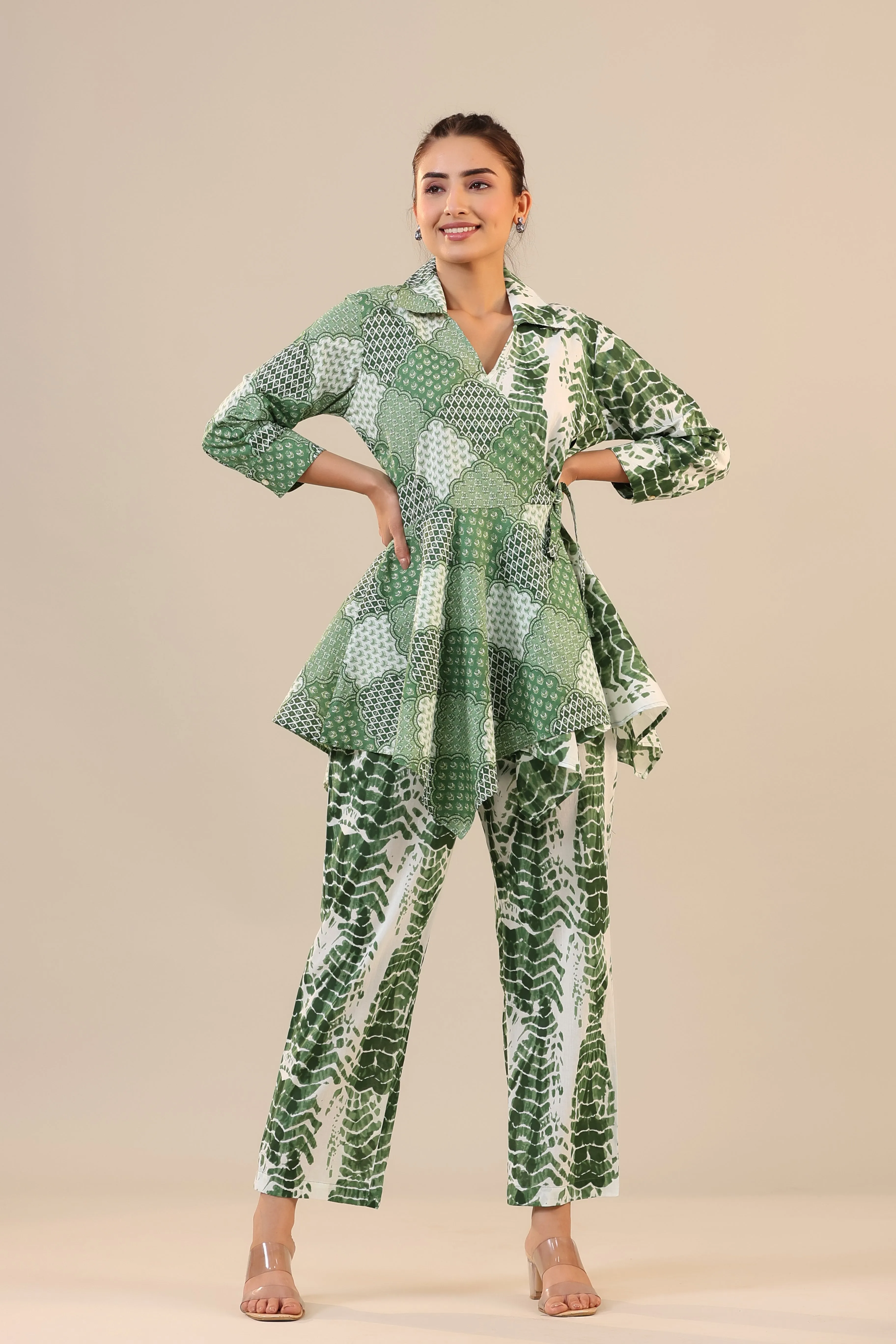 Green abstract Shibori Knot Cotton Loungewear Set
