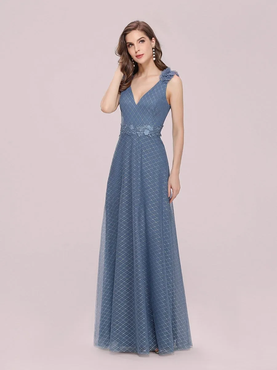 Romantic Diamond Stamping V Neck Tulle Prom Dress with Appliques